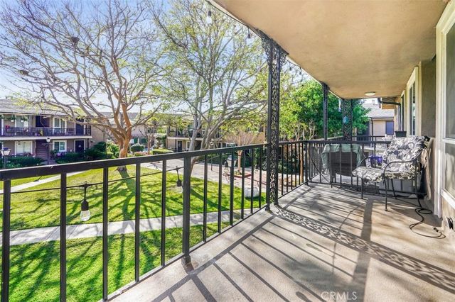 660 S Glassell 36, Orange, CA 92866