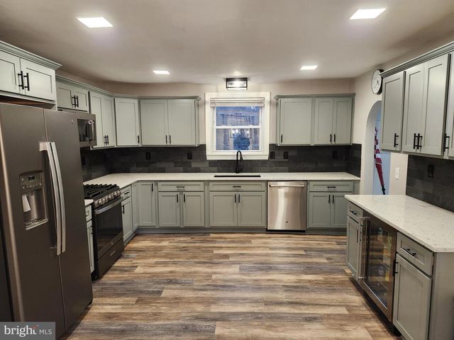 639 JACKSON RD, Atco, NJ 08004