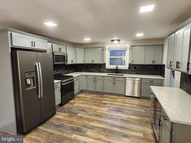 639 JACKSON RD, Atco, NJ 08004