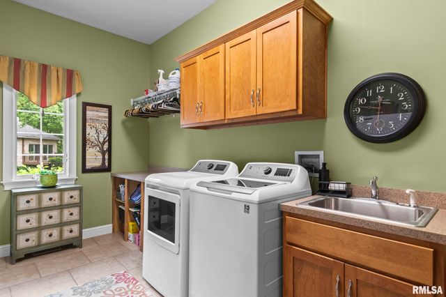 6204 Treyburn Court, Springfield, IL 62711