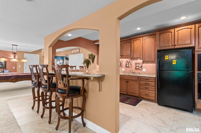 6204 Treyburn Court, Springfield, IL 62711