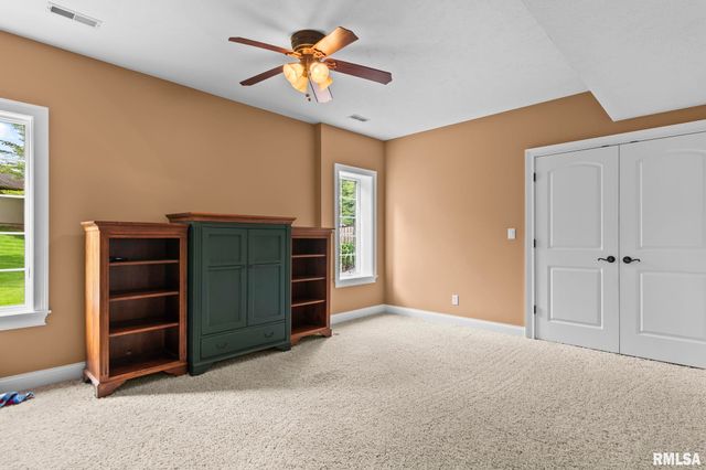 6204 Treyburn Court, Springfield, IL 62711