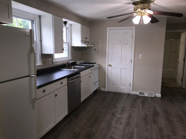 55 Malwood Ave 55, Dracut, MA 01826
