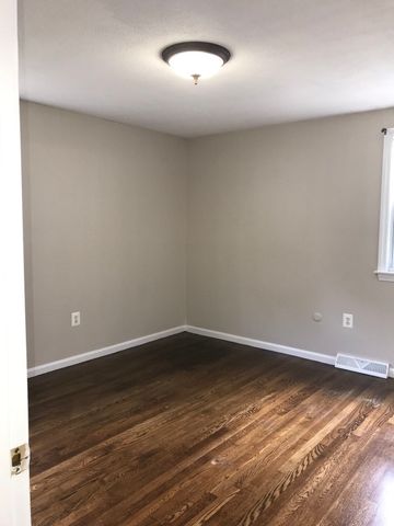 55 Malwood Ave 55, Dracut, MA 01826