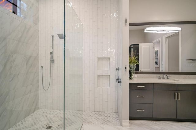 16317 DAYSAILOR TRAIL, Lakewood Ranch, FL 34202