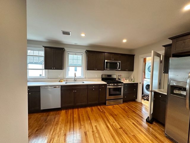 20 Harrington St 2, Watertown, MA 02472