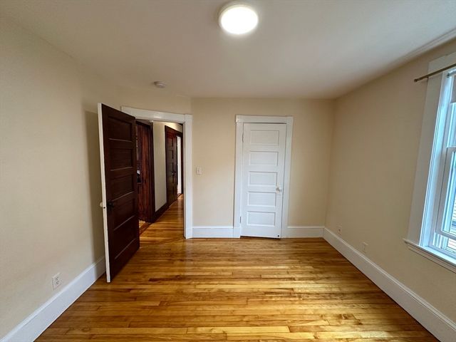 20 Harrington St 2, Watertown, MA 02472