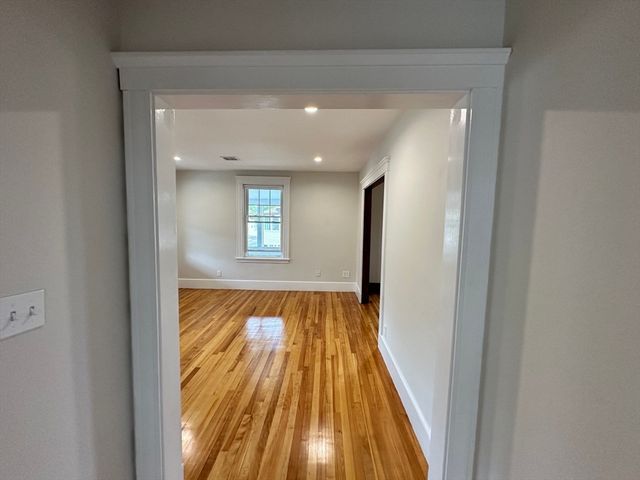 20 Harrington St 2, Watertown, MA 02472