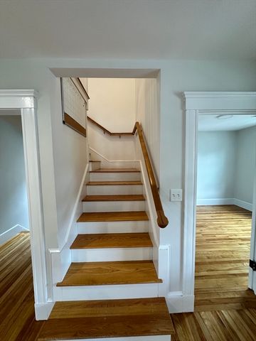 20 Harrington St 2, Watertown, MA 02472