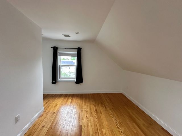 20 Harrington St 2, Watertown, MA 02472
