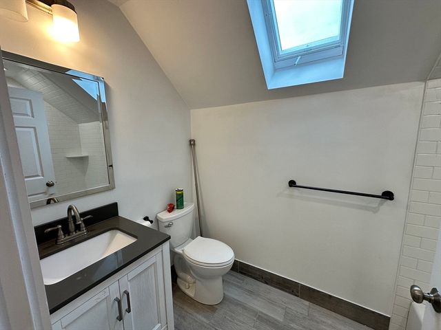 20 Harrington St 2, Watertown, MA 02472