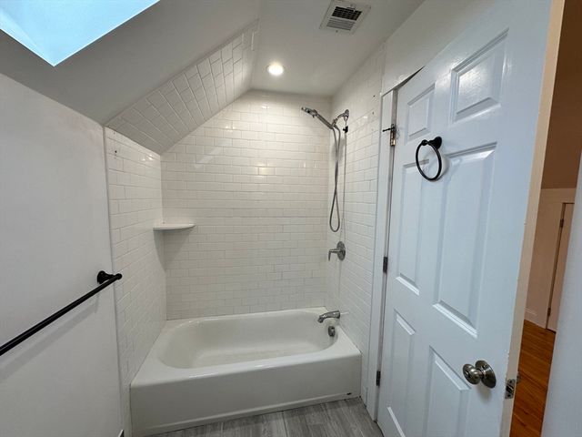 20 Harrington St 2, Watertown, MA 02472