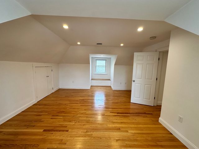 20 Harrington St 2, Watertown, MA 02472