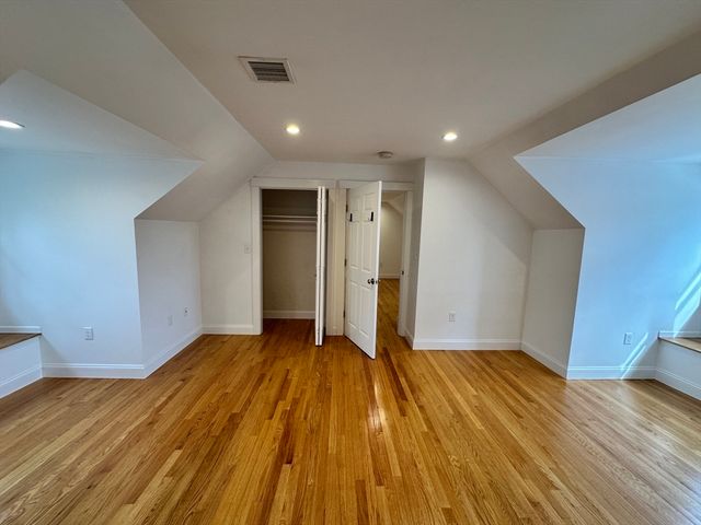 20 Harrington St 2, Watertown, MA 02472