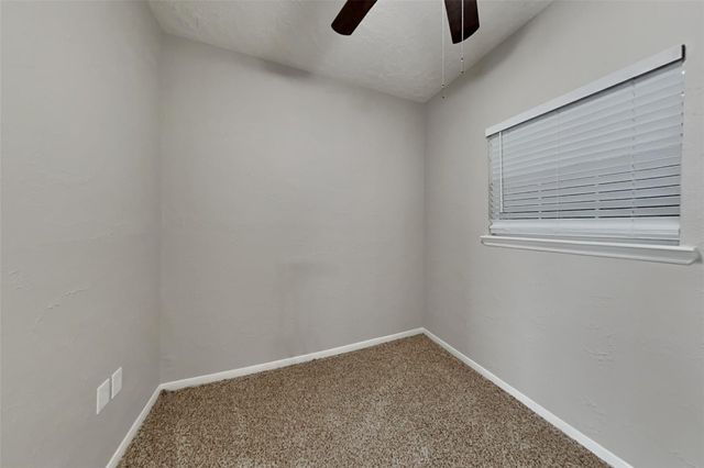 8002 Weeping Willow Place, Missouri City, TX 77459