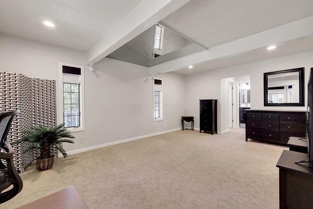 12790 Madrone Forest Dr, Nevada City, CA 95959