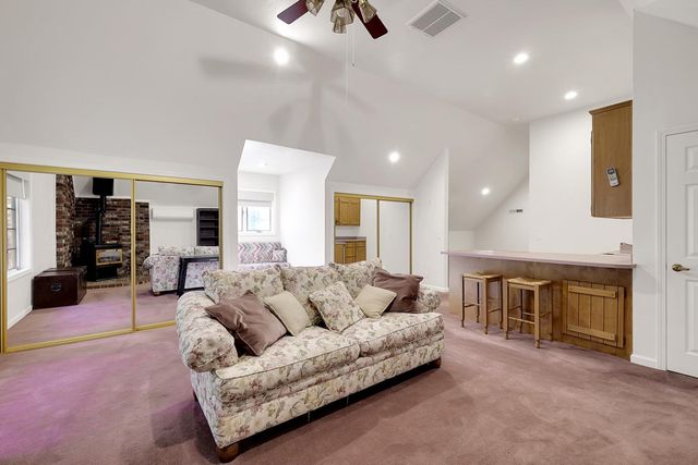 12790 Madrone Forest Dr, Nevada City, CA 95959