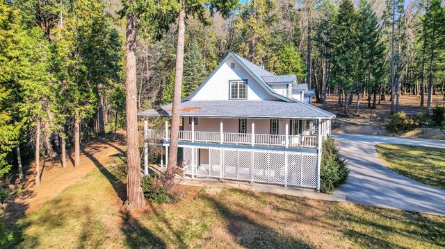 12790 Madrone Forest Dr, Nevada City, CA 95959
