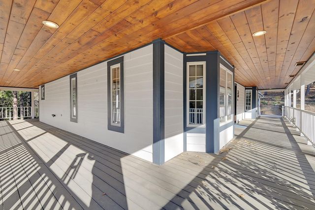 12790 Madrone Forest Dr, Nevada City, CA 95959