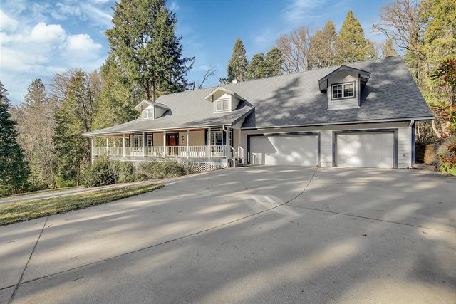 12790 Madrone Forest Dr, Nevada City, CA 95959