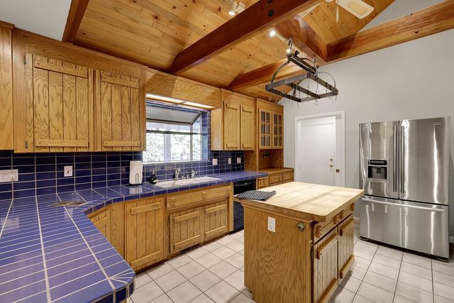 12790 Madrone Forest Dr, Nevada City, CA 95959