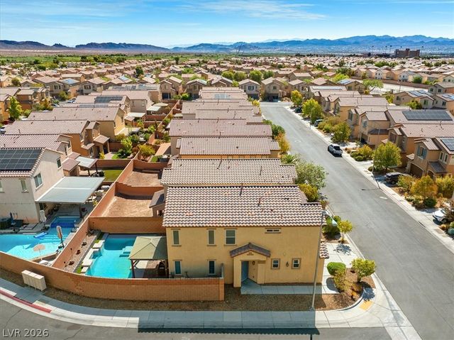 6472 Hamel Avenue, Las Vegas, NV 89122