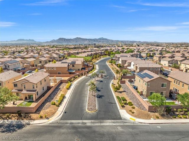 6472 Hamel Avenue, Las Vegas, NV 89122