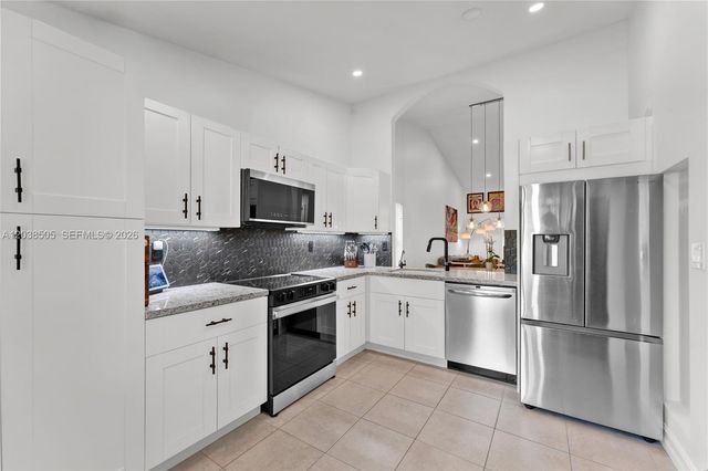 3218 S Carambola Circle S, Coconut Creek, FL 33066