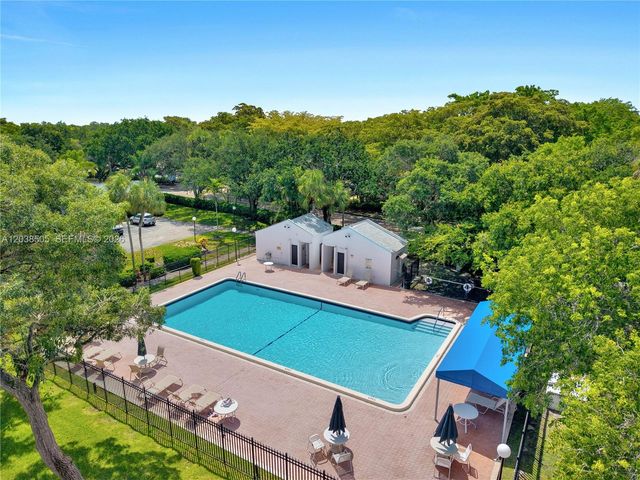 3218 S Carambola Circle S, Coconut Creek, FL 33066