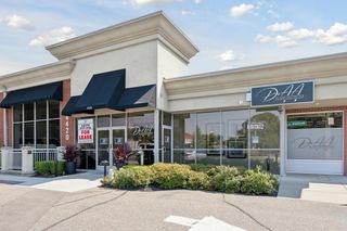 4420 Valley View Road, Edina, MN 55424