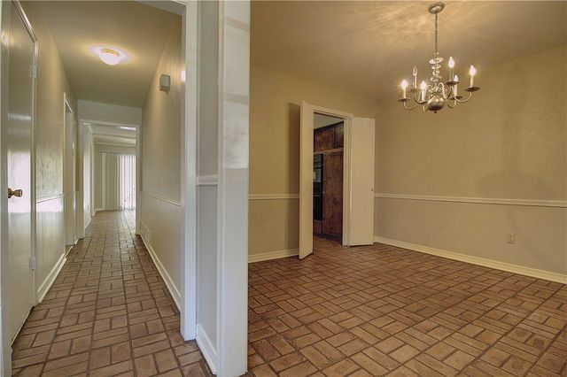 7708 Dentcrest, Dallas, TX 75254