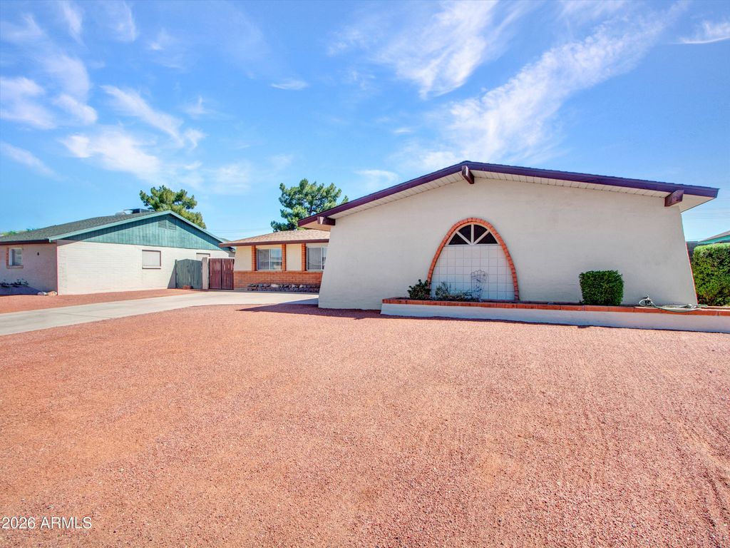 4729 W LUPINE Avenue, Glendale, AZ 85304 — photo 3