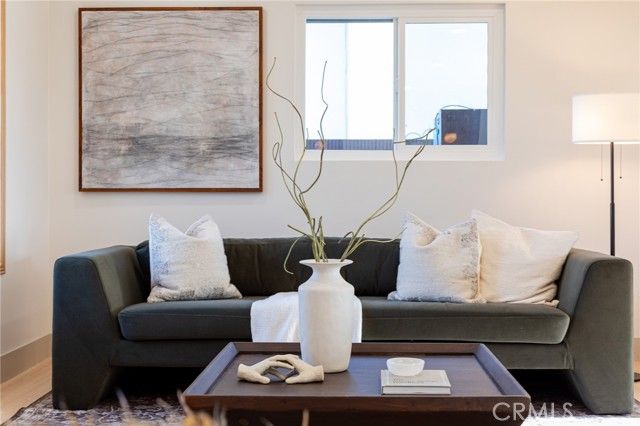 13161 Summit Cir, Westminster, CA 92683