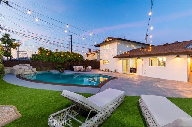 13161 Summit Cir, Westminster, CA 92683