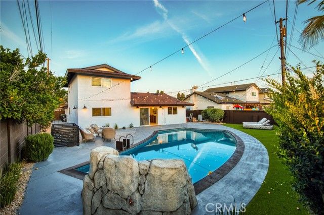 13161 Summit Cir, Westminster, CA 92683