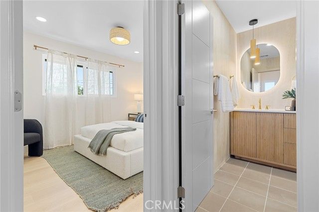 13161 Summit Cir, Westminster, CA 92683