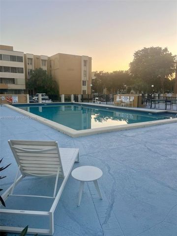 6841 SW 147th Ave 3C, Miami, FL 33193