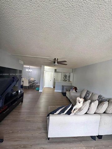 6841 SW 147th Ave 3C, Miami, FL 33193