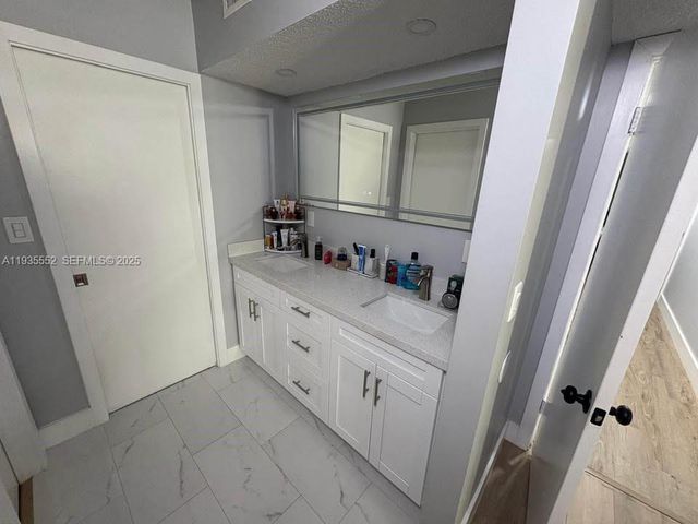 6841 SW 147th Ave 3C, Miami, FL 33193