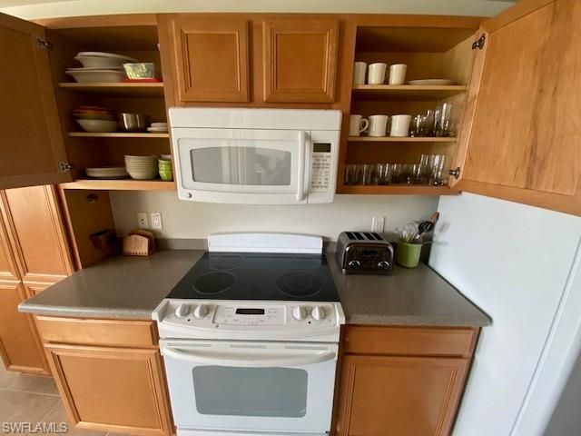 2668 Somerville LOOP 804, Cape Coral, FL 33991