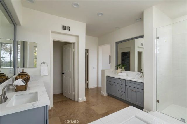 21 Avignon, Newport Coast, CA 92657