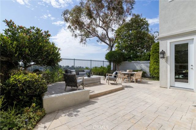 21 Avignon, Newport Coast, CA 92657