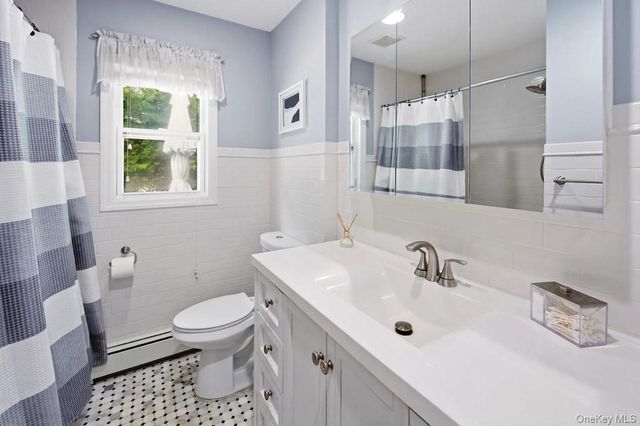 10 S Merrick Road, Massapequa, NY 11758