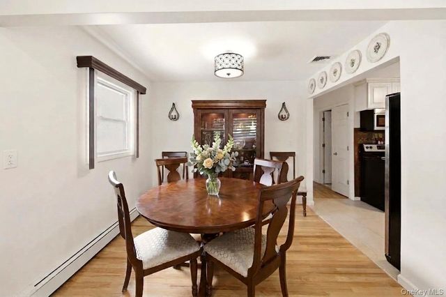 10 S Merrick Road, Massapequa, NY 11758