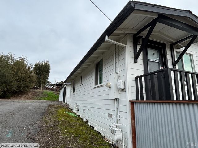 477 Orchard Ln, Penngrove, CA 94951