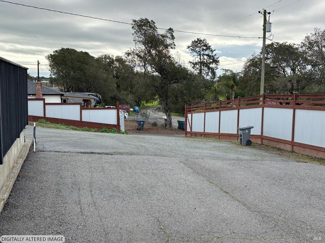 477 Orchard Ln, Penngrove, CA 94951