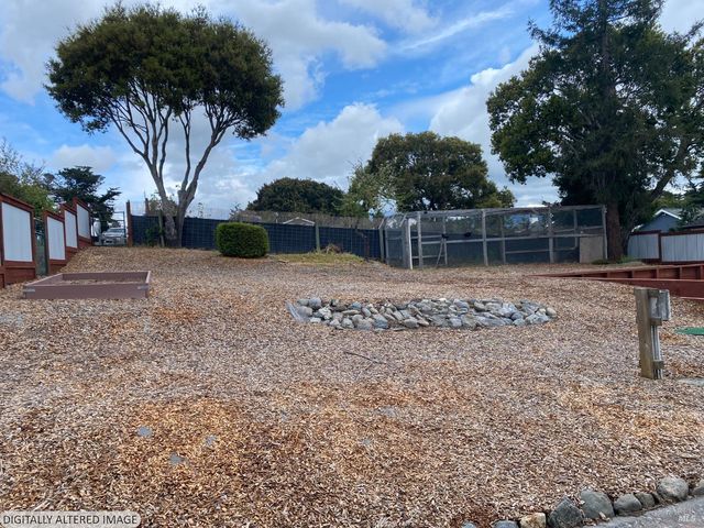 477 Orchard Ln, Penngrove, CA 94951