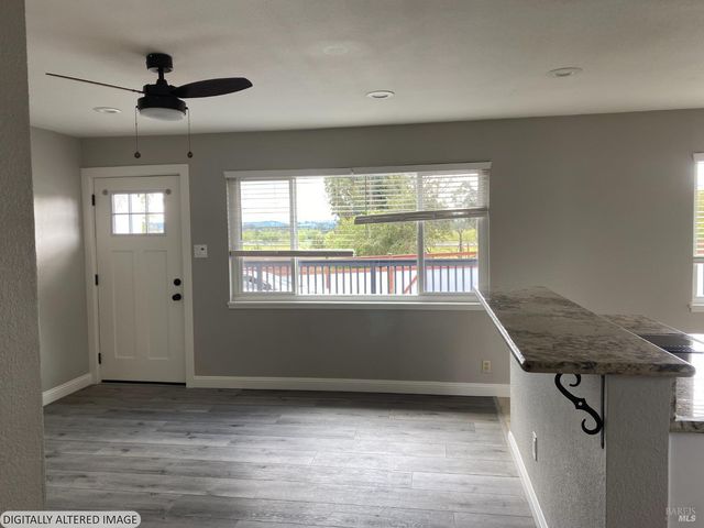 477 Orchard Ln, Penngrove, CA 94951