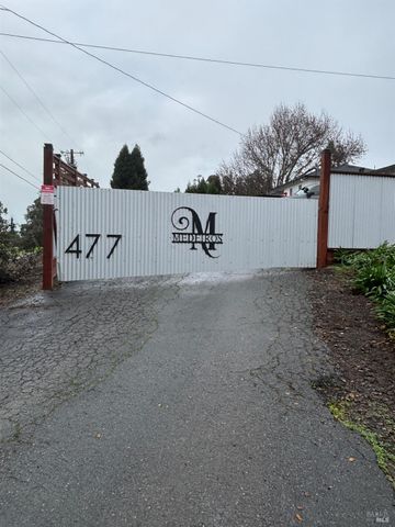 477 Orchard Ln, Penngrove, CA 94951