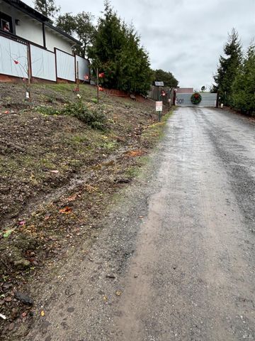 477 Orchard Ln, Penngrove, CA 94951